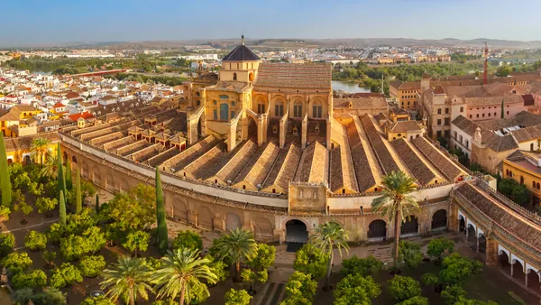 excursión Córdoba Carmona desde Sevilla entradas Mezquita visita guiada