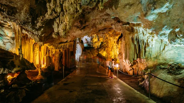 Cuevas Nerja excursión Nerja Frigiliana desde Granada