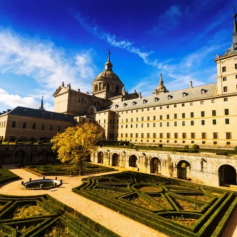 Monasterio de el  Escorial  - Qué hacer en Madrid - Guía de viaje Madrid - Buendía Tours