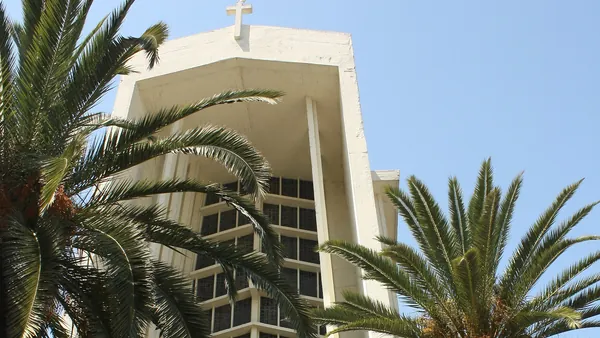 Catedral Lourdes visita guiada Casablanca Cruceristas