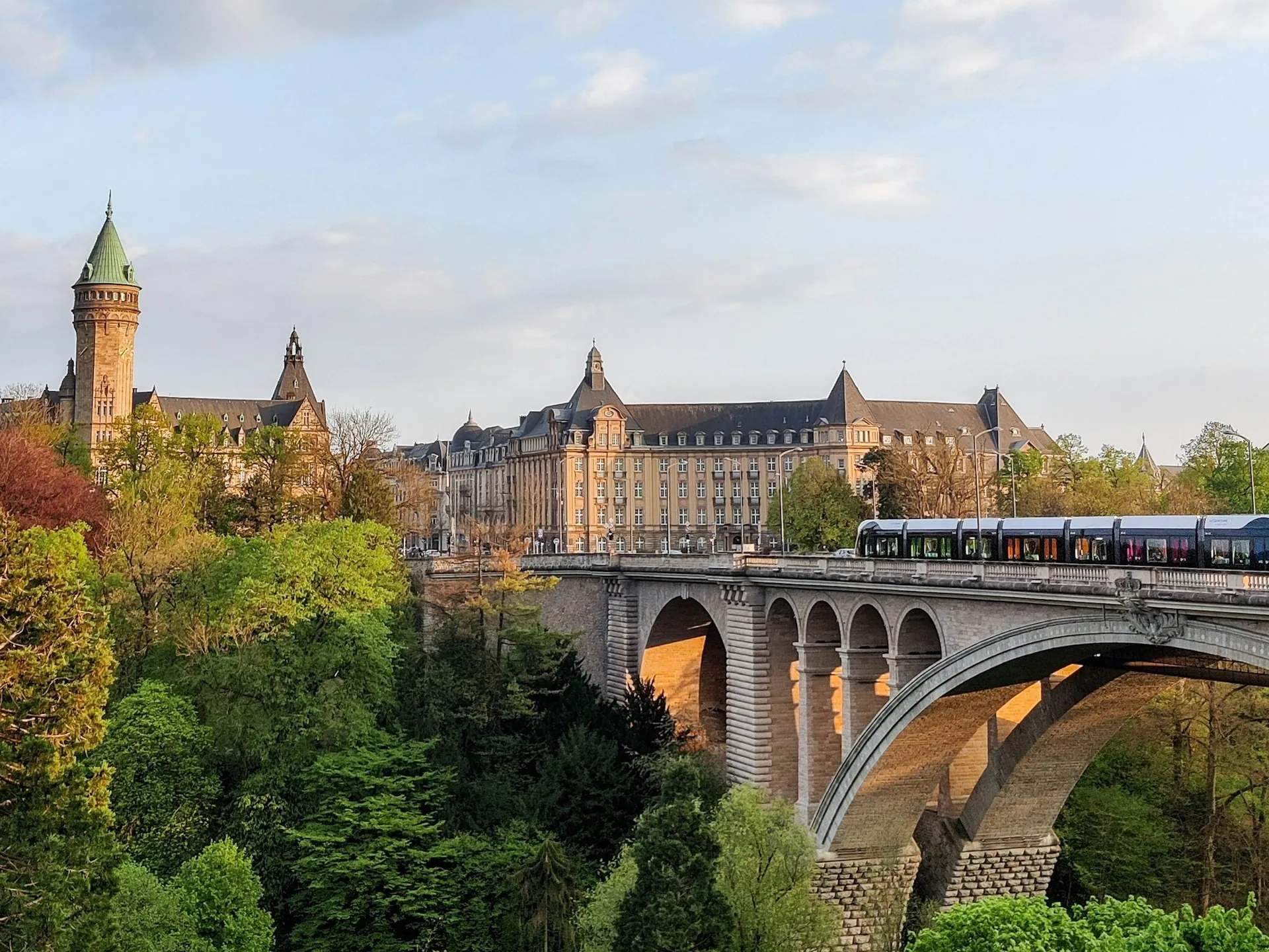 Puente nuevo de Luxemburgo