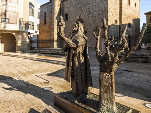 tour a Pie Ponferrada Completo visita guiada Castillo Templarios Castilla León