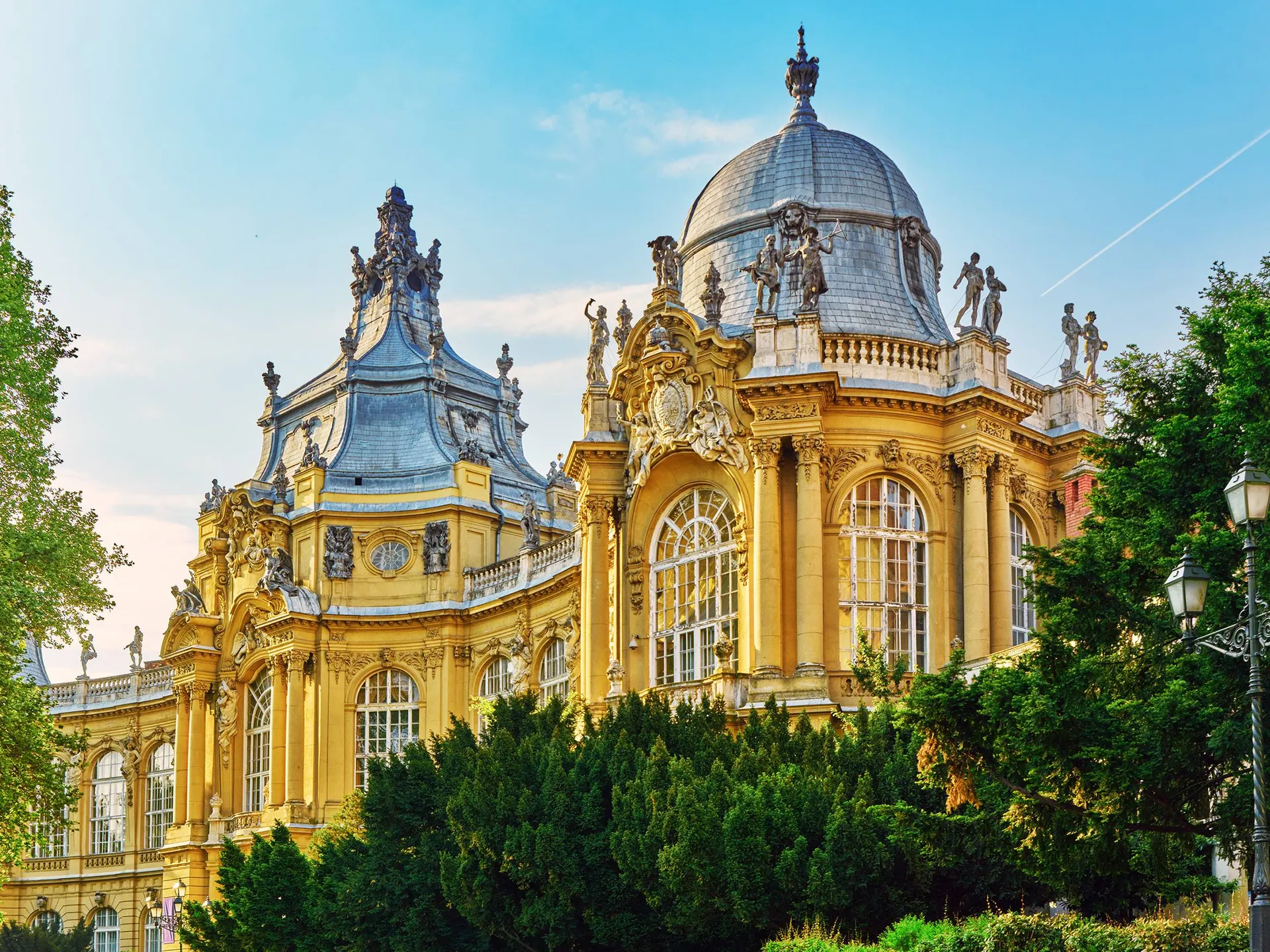 Parque de la Ciudad - Qué ver en Budapest - Guía de viaje Budapest - Buendía Tours