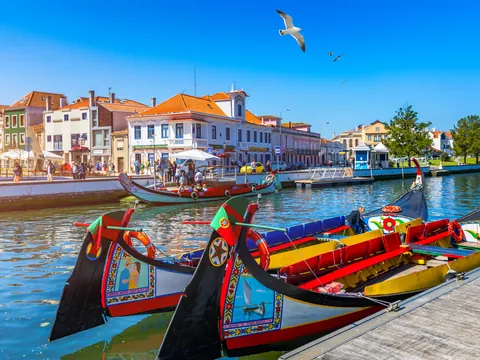 aveiro portugal moliceiro