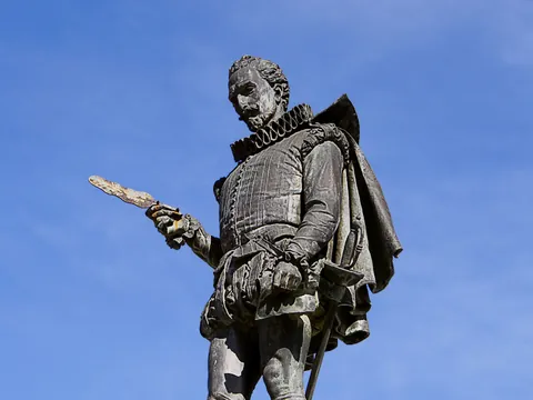 free tour Alcala Henares visita guiada Comuniad Dadris