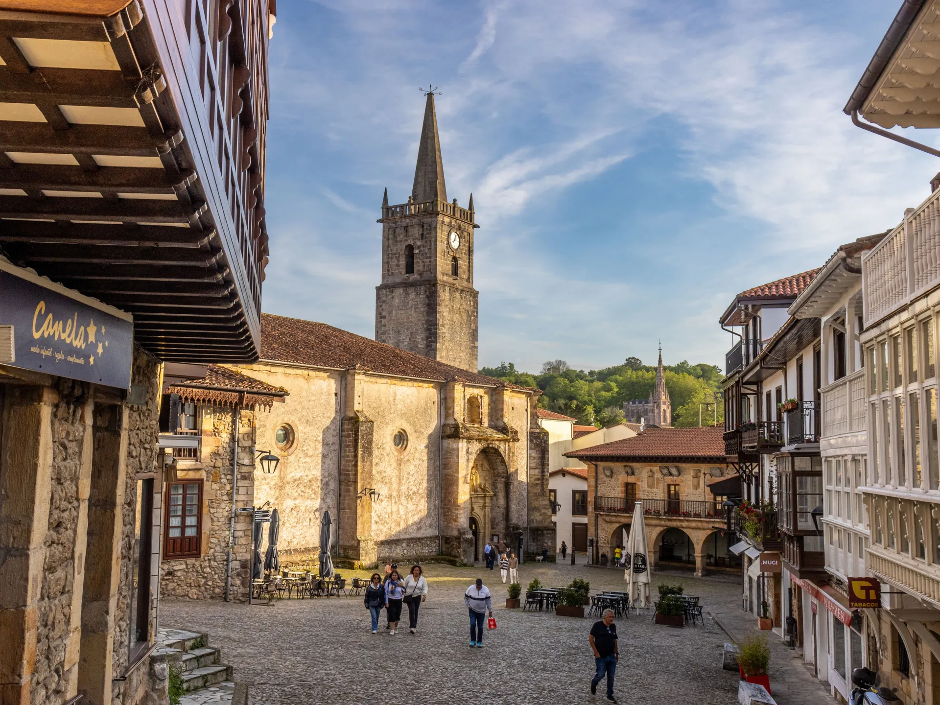 comillas calles