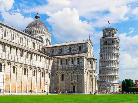 La Torre y la catedral de Pisa.