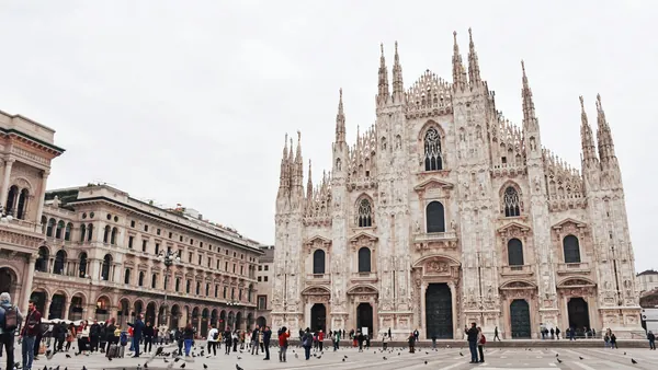 Qué hacer en Milán, entre grandes iconos, canales, lagos y escapadas por el norte de Italia