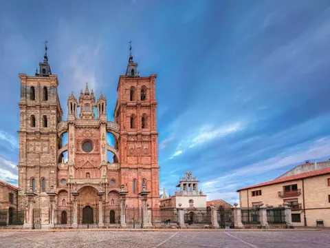 free-tour-astorga-esencial_visita-guida-castilla-leon_buendia (5).jpg