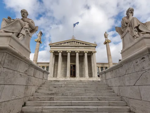 Panorámica de la Academia de Atenas, Grecia