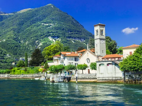 Torno, un pequeño pueblo que guarda la esencia más auténtica del lago.