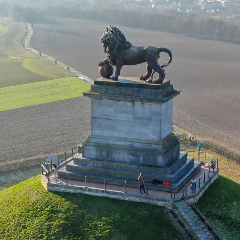 Vista aérea de la Loma del León en el Memorial de Waterloo, Bélgica