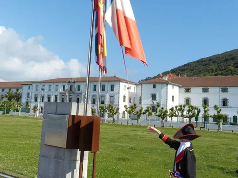 tour Teatralizado Santoña Napoleon visita guiada Tematica paseo Maritimo Cantabria
