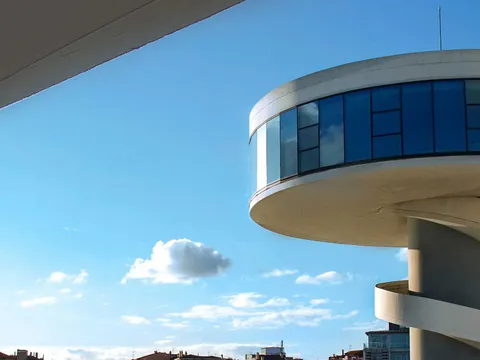 Tour privado a pie por Avilés