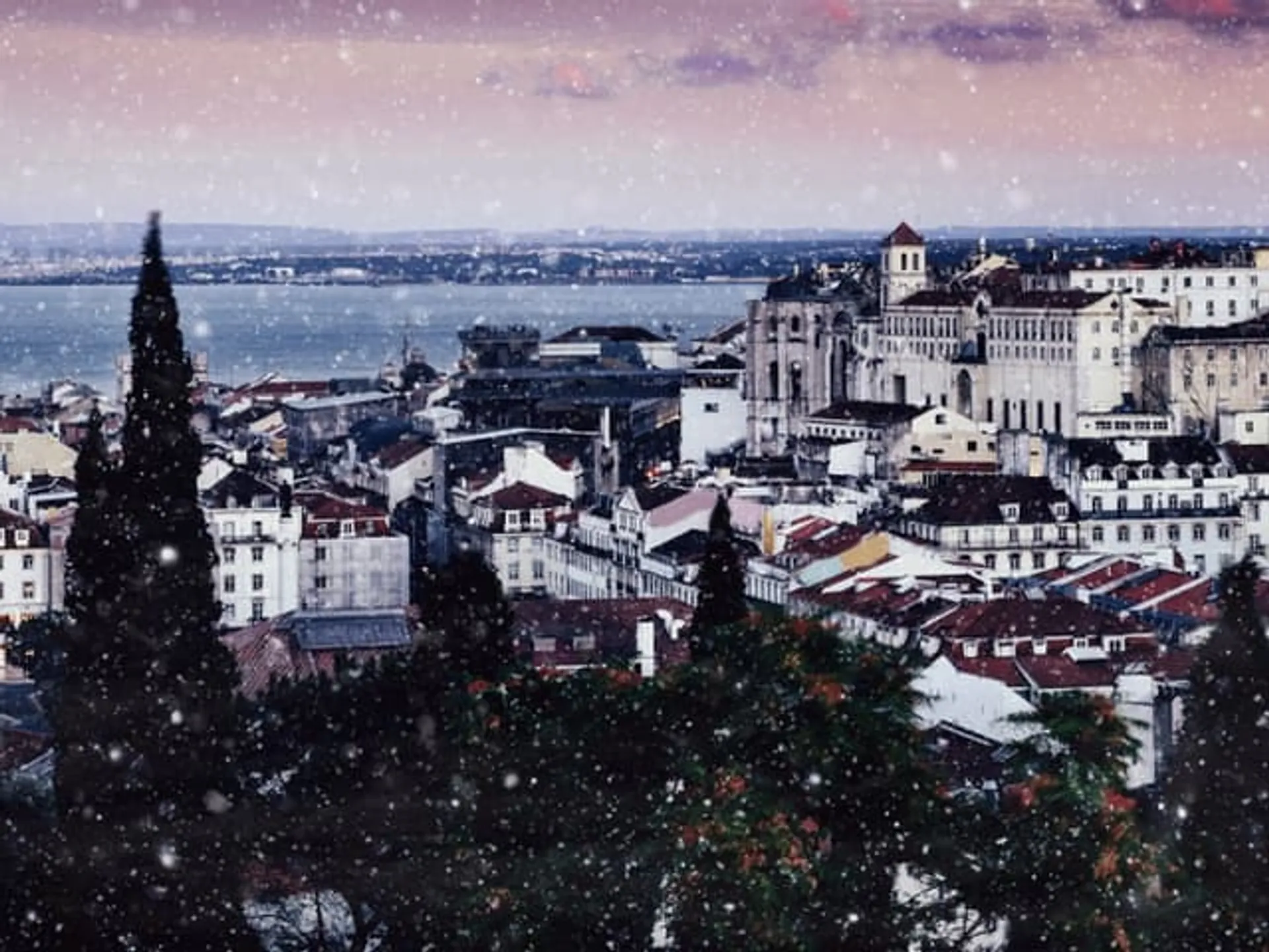 Lisboa nevada - Lisboa-Qué hacer en invierno-Guía de viajes Buendía Tours