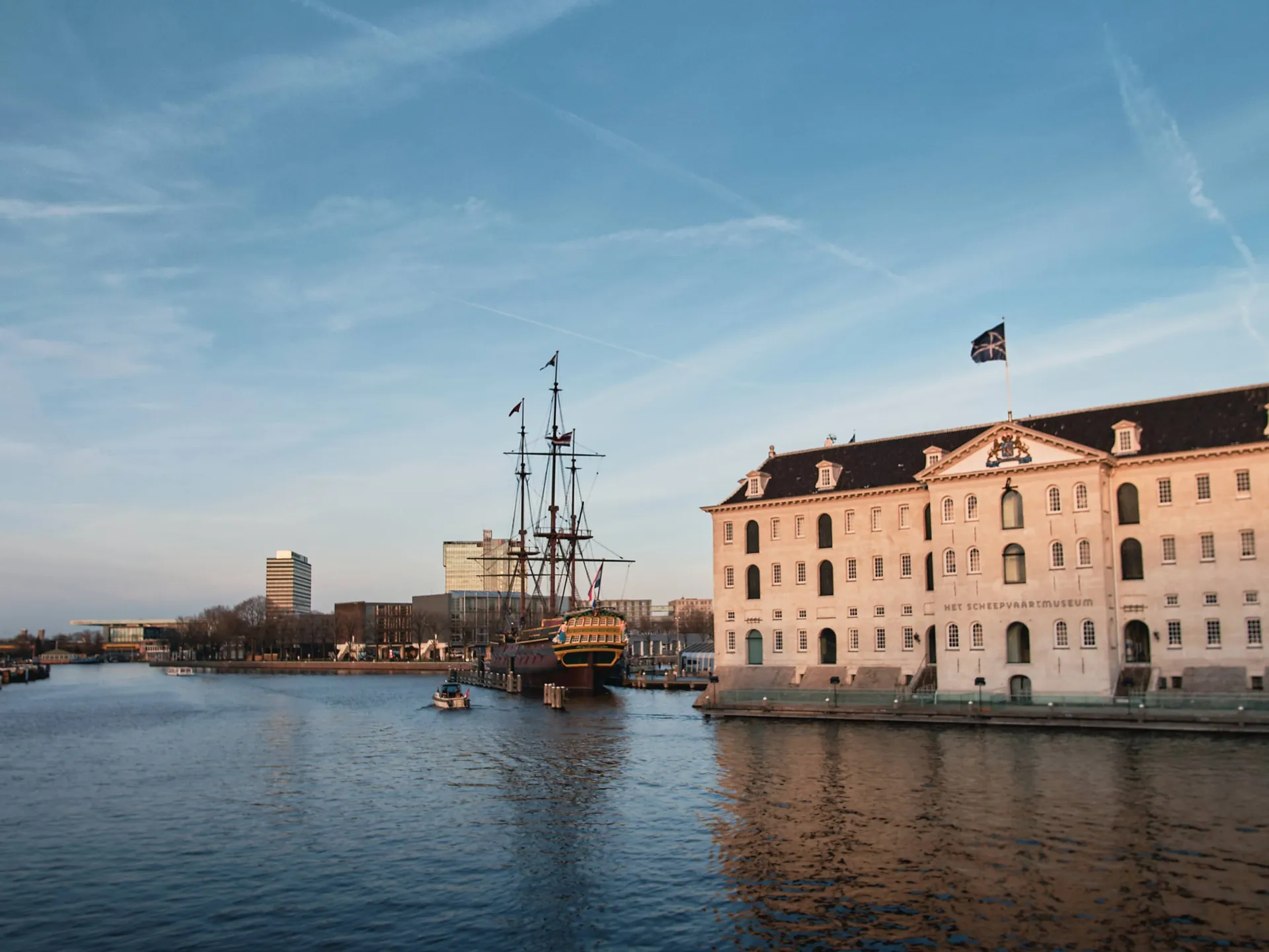 Museo Marítimo de Ámsterdam - Museos de Ámsterdam - Guía de viaje Ámsterdam - Buendía Tours