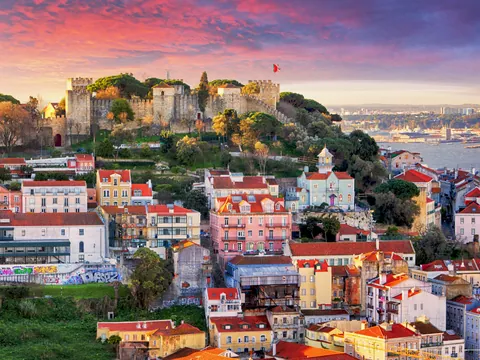 Free tour Alfama y Mouraria: historia y hechos modernos