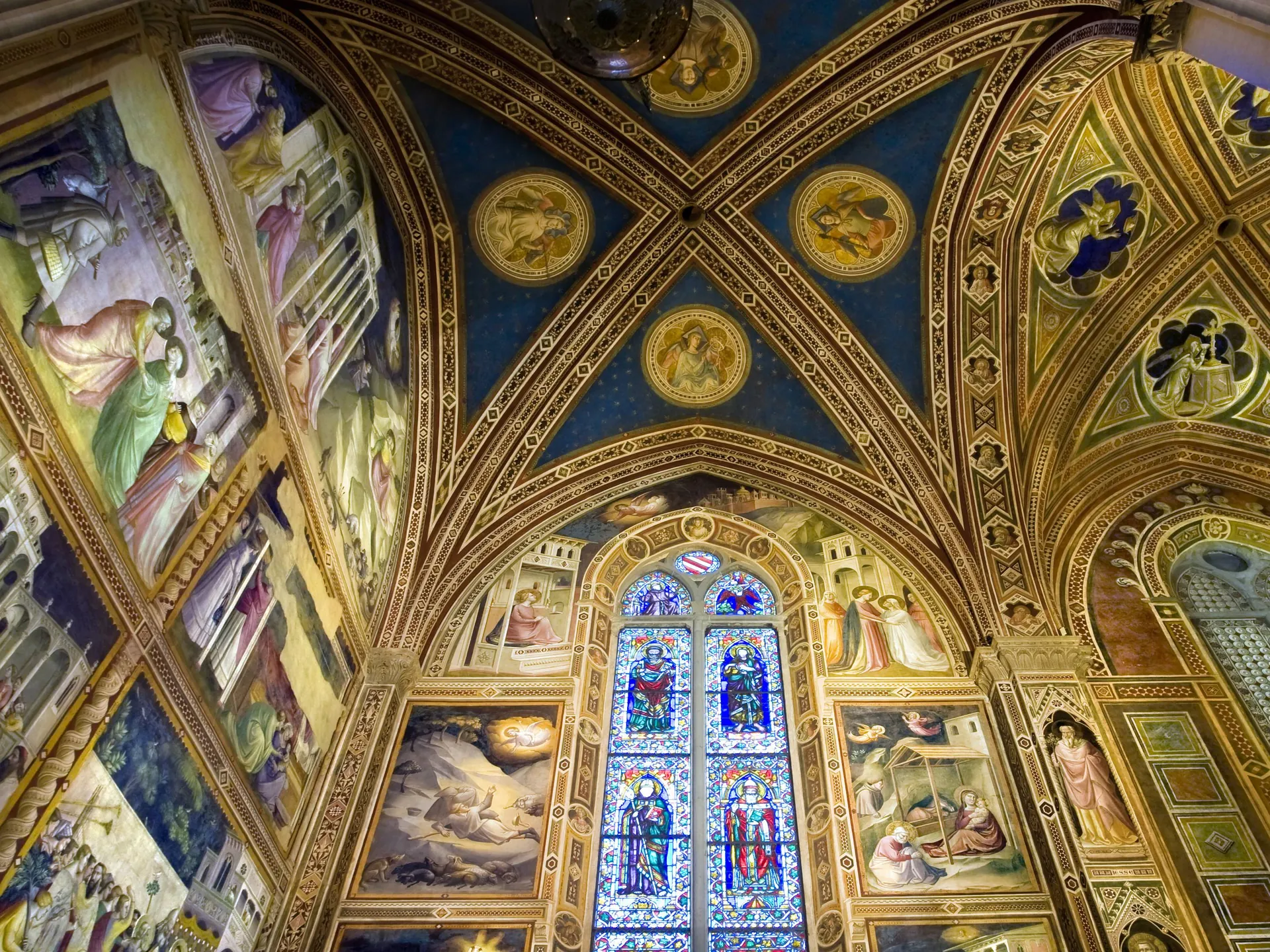 Capillas de la Iglesia de Santa Croce - Qué ver en Florencia - Guía de viaje Florencia - Buendía Tours