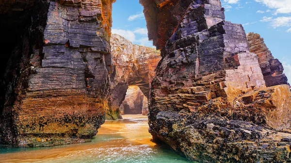 Cómo elegir entre las excursiones a la Playa de las Catedrales