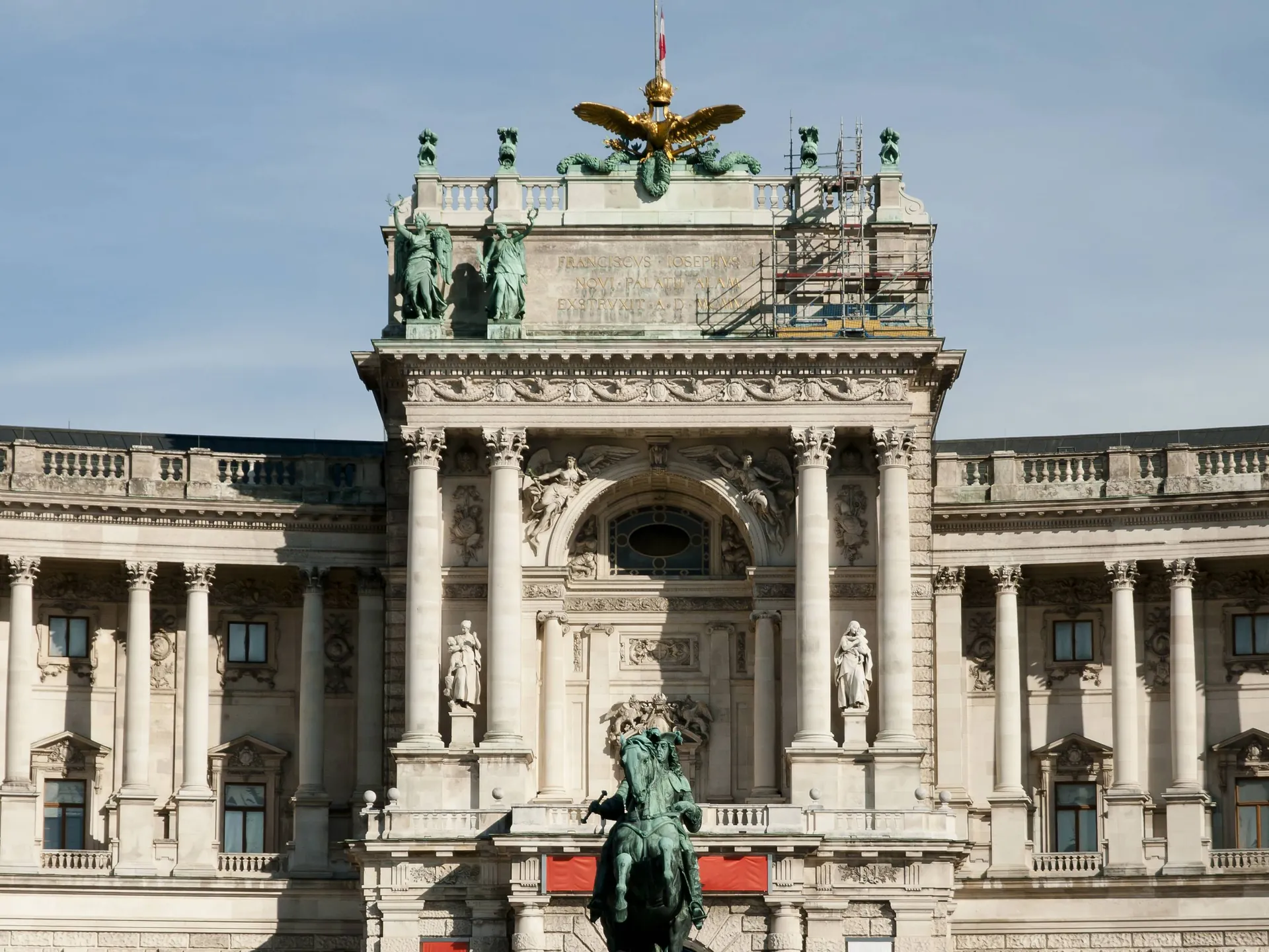 Biblioteca Nacional Austriaca - Viena - Los 15 imprescindibles de Viena - Blog - Buendía Tours