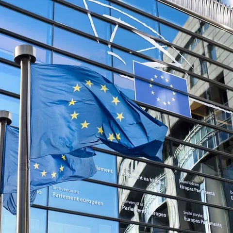 La Comisión Europea en el Edificio Berlaymont-Que ver Bruselas - Guía de Viaje Buendía Tours
