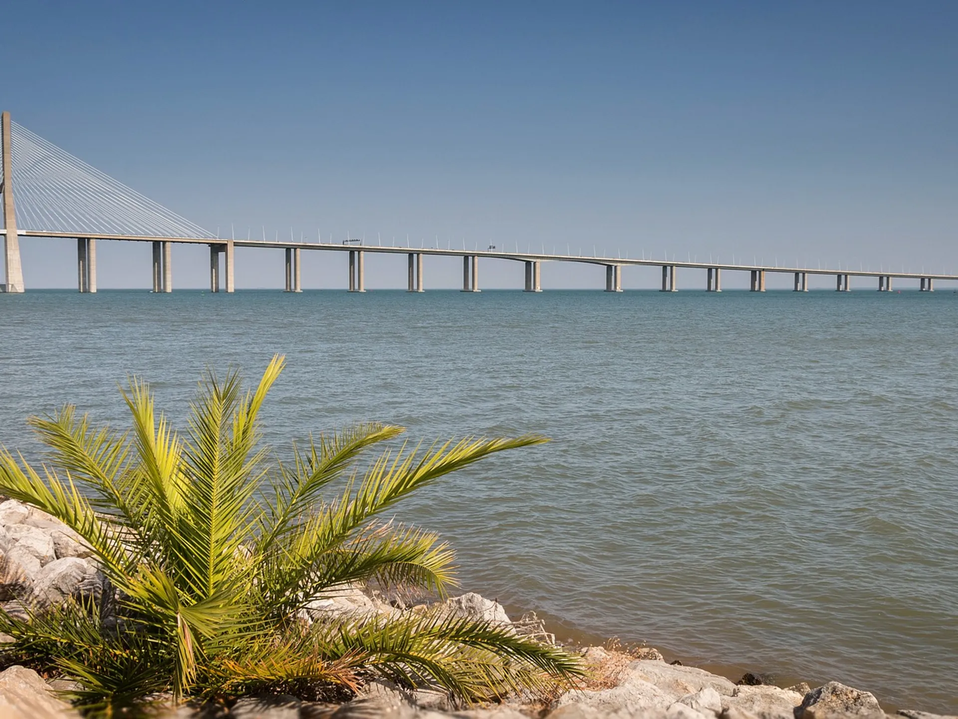puente vasco da gama-lisboa-buendia-tours