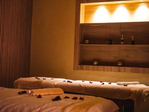 Sala de tratamientos con camillas en hammam Click Spa Marrakech