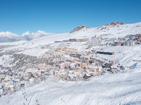 Excursión a Sierra Nevada y Costa Tropical desde Granada