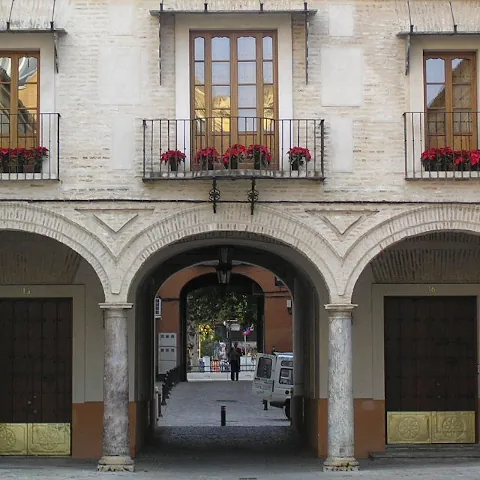 Real casa de la Moneda - Qué ver en Sevilla - Guía de viaje Sevilla - Buendía Tours