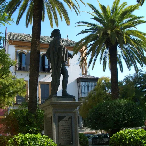 Plaza de los Refinadores de Sevilla - Qué ver en Sevilla - Guía de viaje Sevilla - Buendía Tours