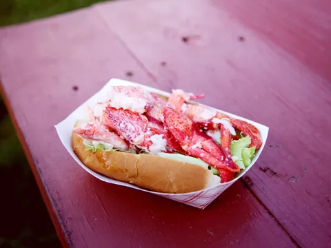 Lobster Roll - Comida típica de Nueva York - Comer en Nueva York - Guía de viaje Nueva York - Buendía Tours