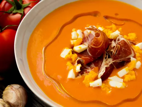 Sopas Frías  - Comida típica de Sevilla - Comer en Sevilla - Guía de viaje Sevilla - Buendía Tours