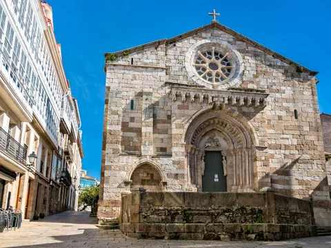 excursión a Coruña Betanzos desde Santiago Compostela visita guiada Iglesia Santiago Galicia