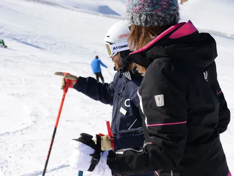 Monitor Ski clase privada esquís clase Particular esquí Baqueira