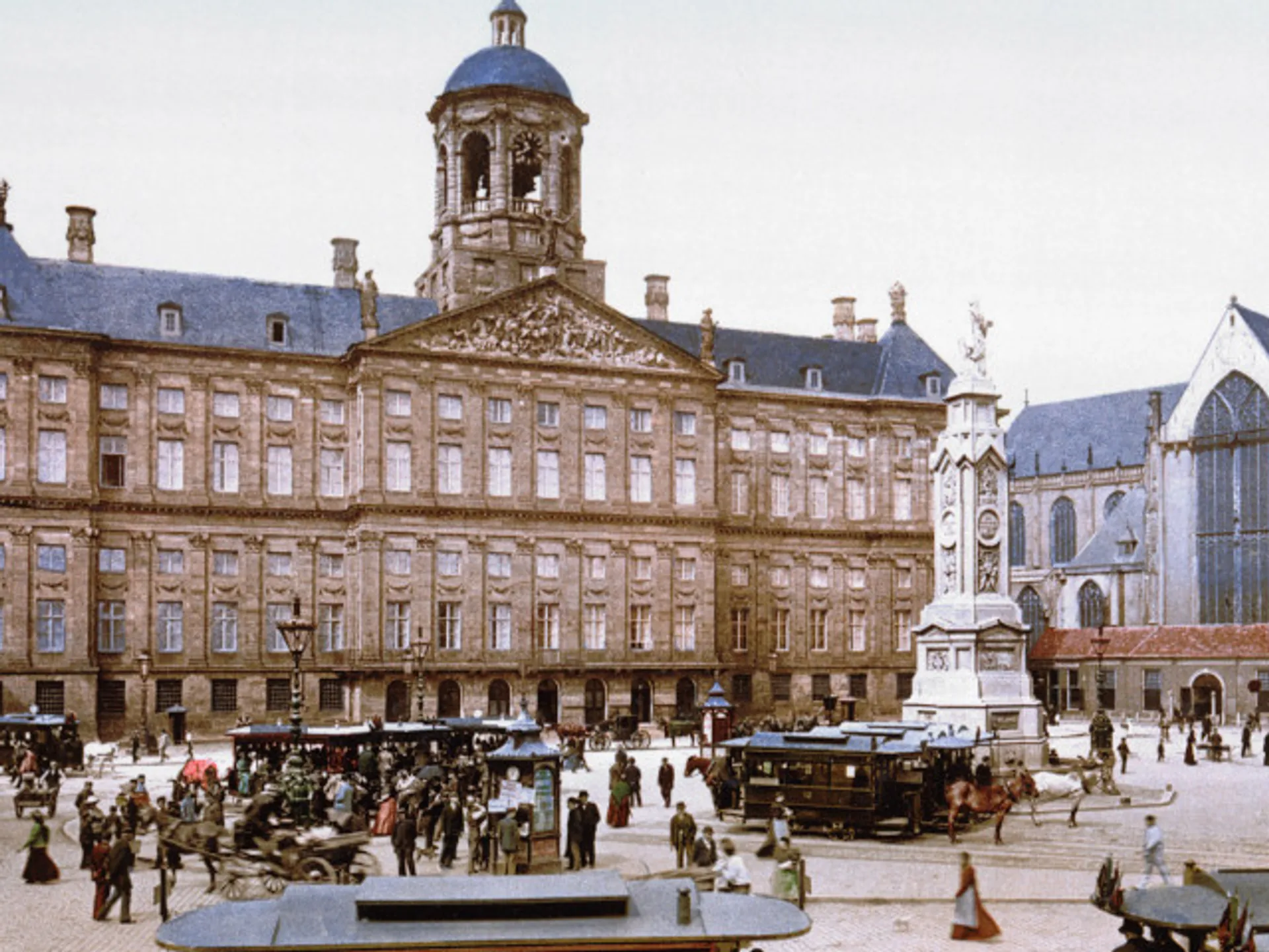 La Plaza Dam de Ámsterdam en 1900