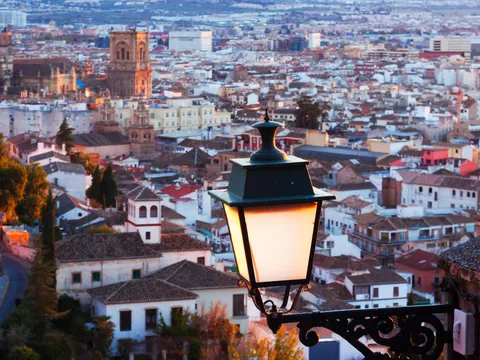 free tour Granada nocturno misterios leyendas Mitos visita guiada gratis gratuita