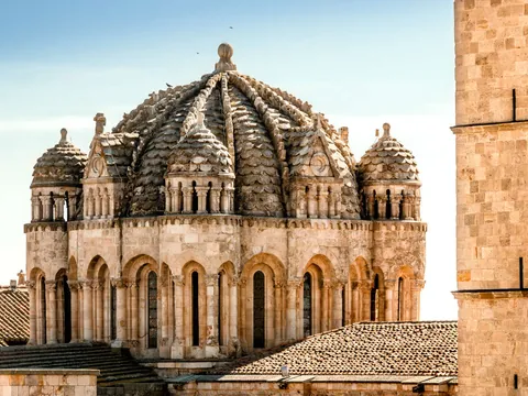 visita-guiada-zamora_domo-catedral_castilla-leon_buendia.jpg