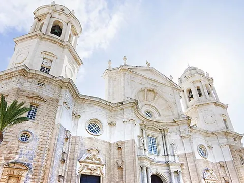 fachada Catedral Cádiz free tour Cádiz