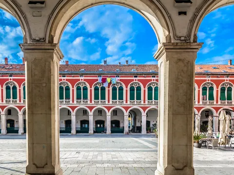 Plaza de la república de croacia en Split