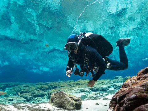 Buceo desde un barco en Menorca