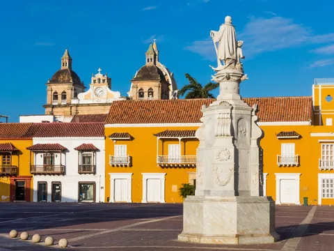 tour privado Cartagena Indias Centro Historico Plaza Aduanas Colombia