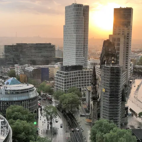 KuDamm Berlín - Qué ver en Berlín - Guía de viaje Berlín - Buendía Tours