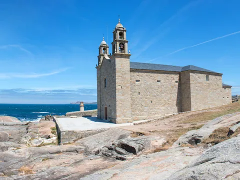 excursión Finisterre Costa Morte desde Santiago Transporte visita guiada Santuario Virxe barca Galicia