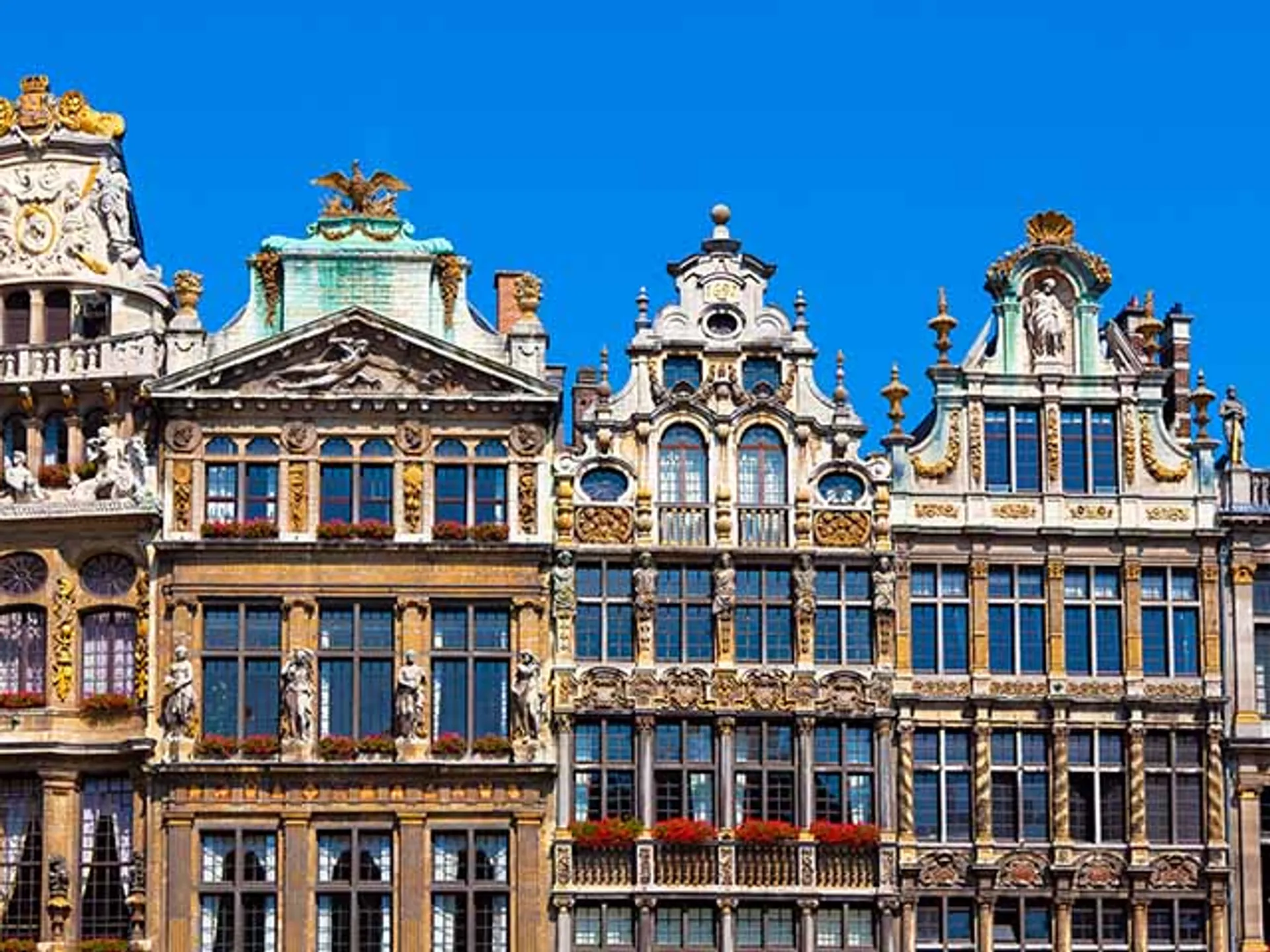 Los edificios de la Grand Place-Que ver en Bruselas-Guía de Viajes-Buendía Tours