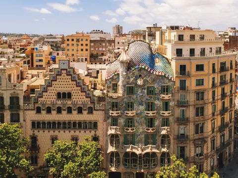Vista aérea del Passeig de Gràcia con la Casa Batlló y la Casa Amatller en Barcelona