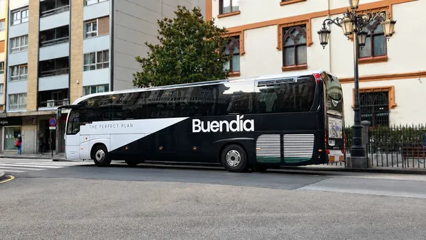 Excursiones en autobús de buendía en Oviedo