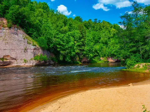 En el Parque Nacional de Gauja los paisajes parecen sacados de una postal.
