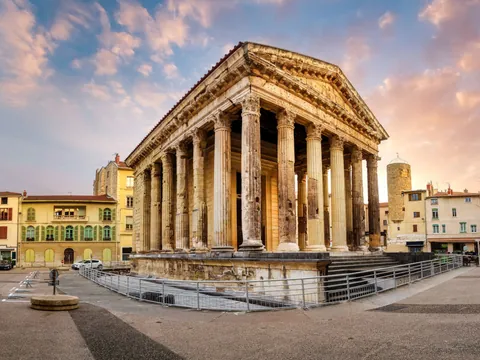 templo-romano-augusto-livia-excursion-vienne-desde-lyon-en-tren-español.jpg