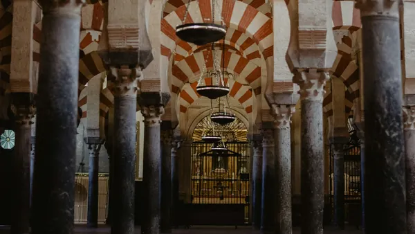 Qué hacer en Córdoba entre la Mezquita, los patios y las calles de la judería