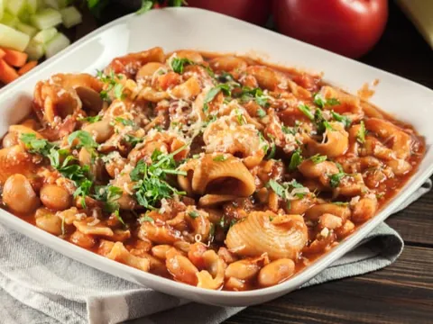 Pasta e Fagioli - Qué comer en Venecia - Guía de Viaje Venecia - Buendía Tours